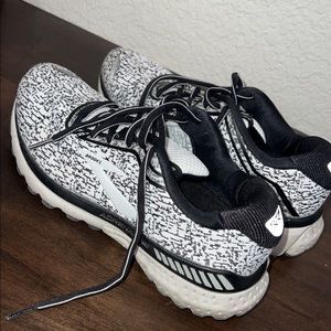 Brooks adrenaline running shoes